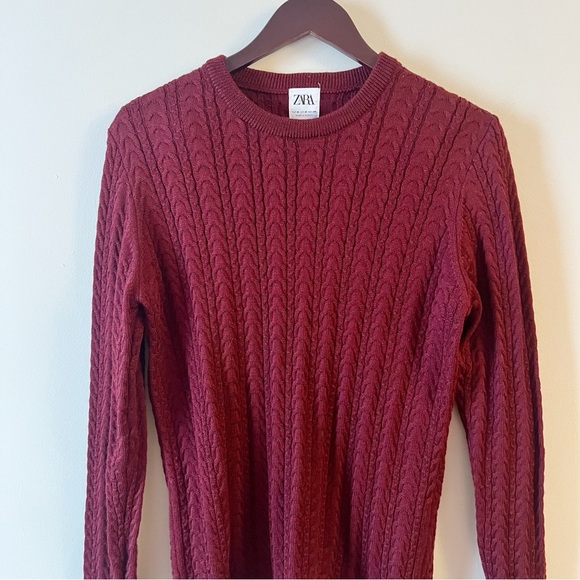 Zara Crewneck Maroon Cable Knit Sweater Size Medium Long Sleeves - Picture 2 of 7